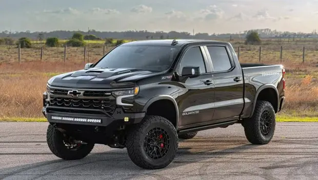 Goliath 700: A Storm Warning for the Ford Raptor and RAM TRX