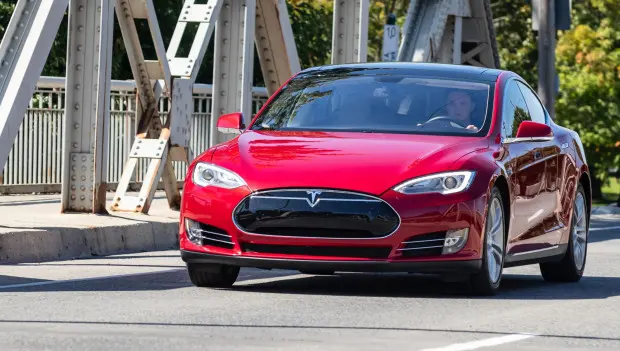 U.S. Authorities to Investigate 2.9 Million Teslas with Autopilot After Multiple Crashes