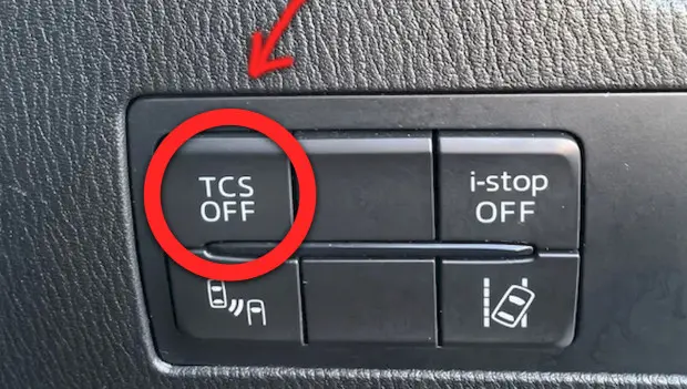 Many American Drivers Don’t Know About This: What the TCS OFF Button Does and How the System Works