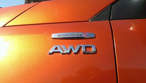 AWD, 4WD, FWD, RWD, and Torque Vectoring AWD: Key Differences and How They Perform on the Road