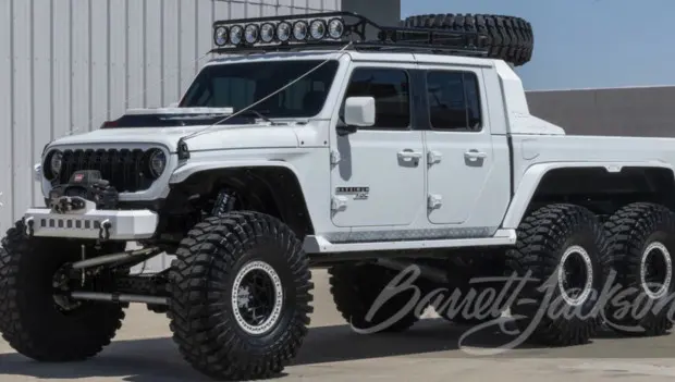 “Jeep Apocalypse” Goes to Auction: Extreme Gladiator 6x6 Hits the Block