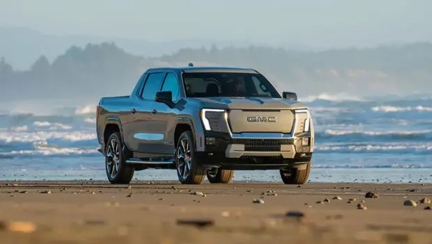 U.S. Car Buyers Side With GM as Year-End Numbers Tell the Story