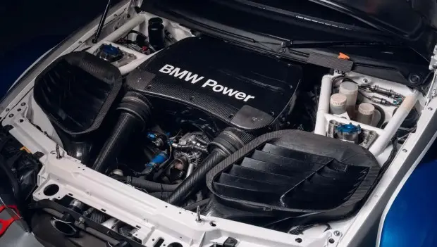 Europe Is Losing It? BMW Warns: Engine Ban Could “Kill the Industry”