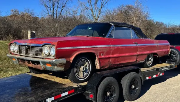 Original Owner Parked This Impala SS Back in 1983 — What Resurfaced Under the Hood Is a Pleasant Surprise