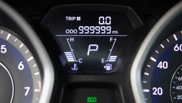 Капиталды жөндеусіз 1 000 000 километрді (621 000 миль) өте алатын автокөліктер аталды