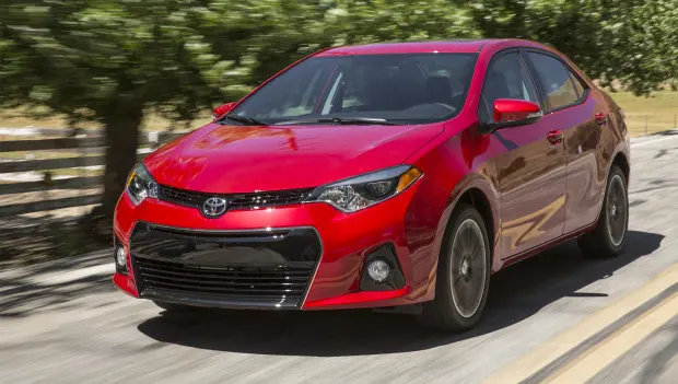 Deze auto's doorstaan veel: TOP-5 beproefde modellen met kilometerstand
