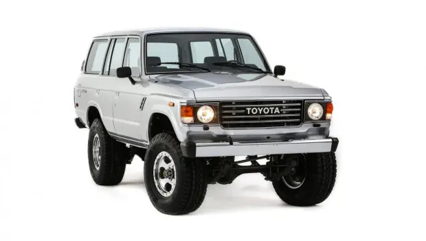 Vintage Toyota Land Cruiser Gets a Tundra Heart Transplant