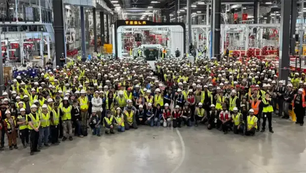Tesla Launches Full-Scale Production of Semi Truck, Targets Up to 50,000 Units Annually