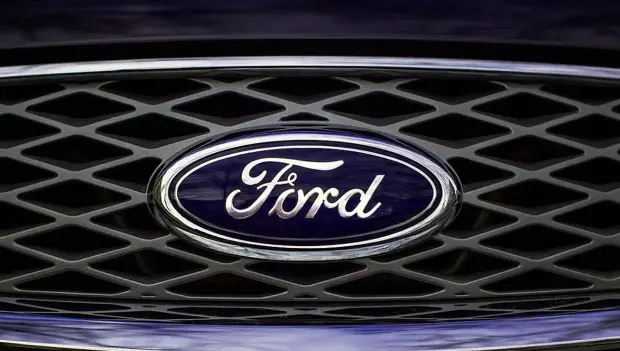 Ford Patents New Adaptive Bumper Designed to Better Protect Cars and Pedestrians