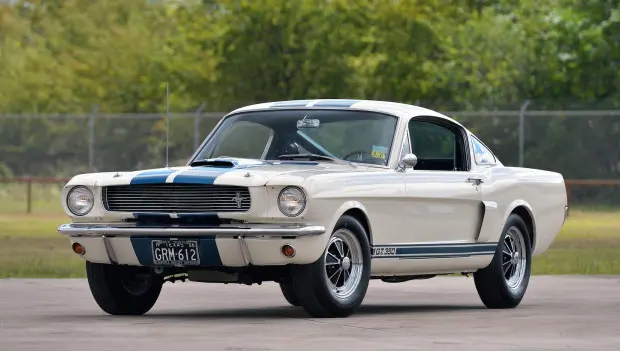 How to Maintain an Older Car Properly and Avoid Expensive Breakdowns