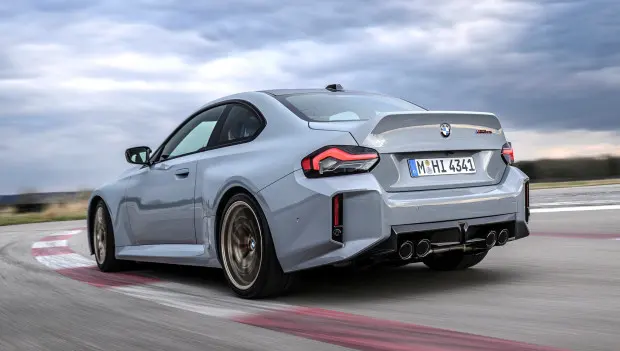 Zadní pohon stále na vrcholu: BMW M2 CS stanovilo nový rekord Nürburgringu