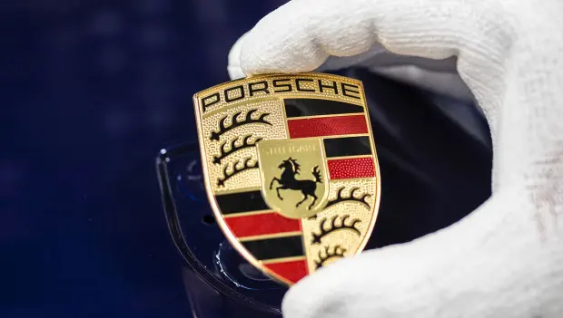 Porsche Profit Plunges 91% in a Year as Costs Surge and Global Sales Slow