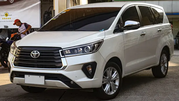 Toyota Innova Crysta: The “Bulletproof” Diesel MPV Is Losing Ground, Leaving a Gap in the Market