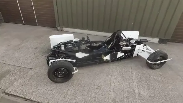 Affordable DIY Sports Car Created for Driving Enthusiasts on a Budget
