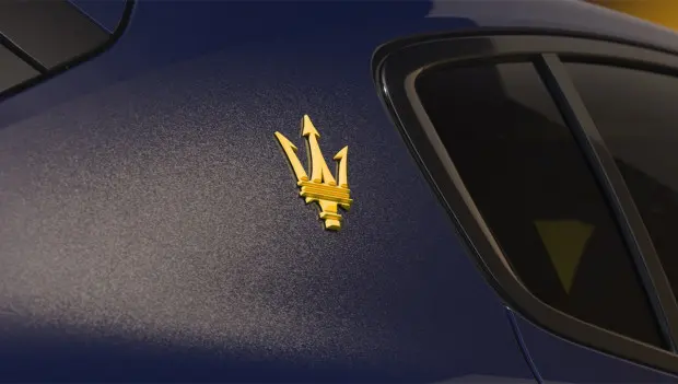 Treat for Luxury Auto Connoisseurs: Maserati Grecale Debuts the “Night” Special Edition Lumina Blu