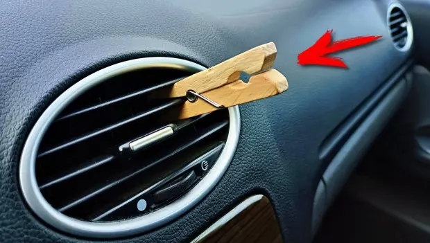 Des automobilistes accrochent une pince à linge à la grille d’aération de leur voiture : voici pourquoi cette astuce fonctionne