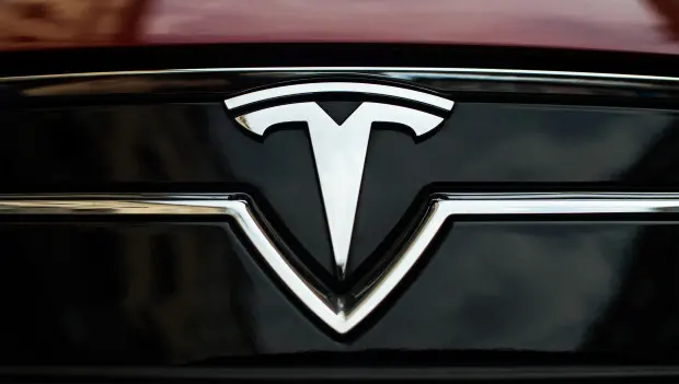 Tesla Extends Warranty on Costly Model S and Model X Components to Seven Years