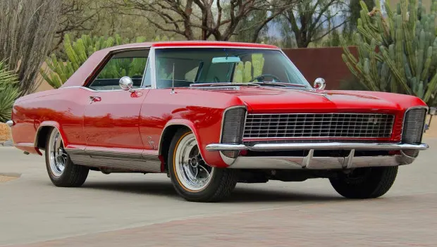 1965 Buick Riviera GS Packs a 360-Horsepower “Nailhead” V8 and Classic American Luxury