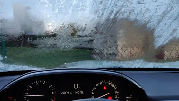 One Car Button Can Make Your Windows Fog Up Faster: What Not to Do in the Rain