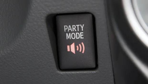 Five Mystery Buttons in Cars — Most Americans Have No Idea What They Do