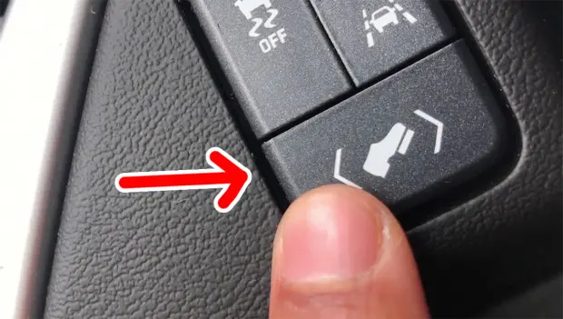 What the mysterious “boot” button in your car actually does — and why many drivers miss it