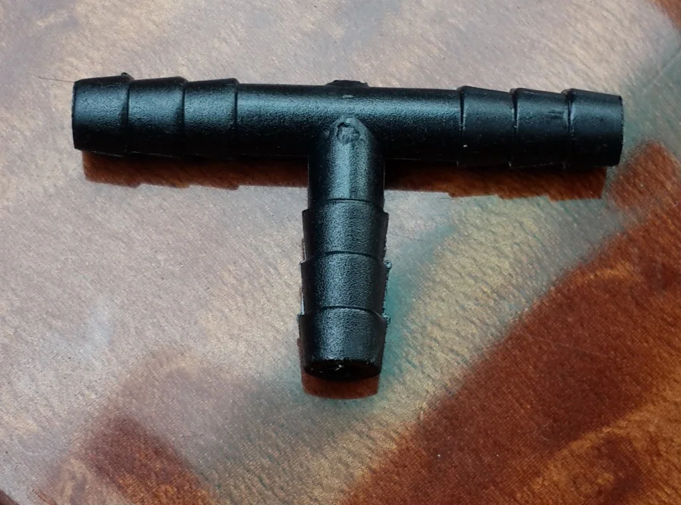 Tee without a check valve.