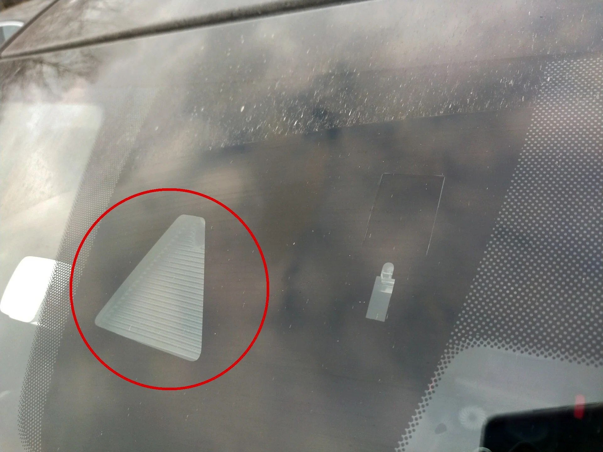 The FSC camera is marked with a red circle.