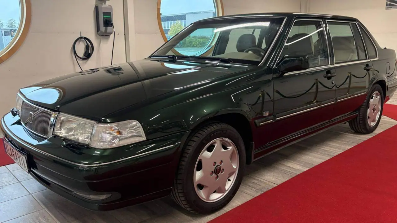 1998 Volvo S90