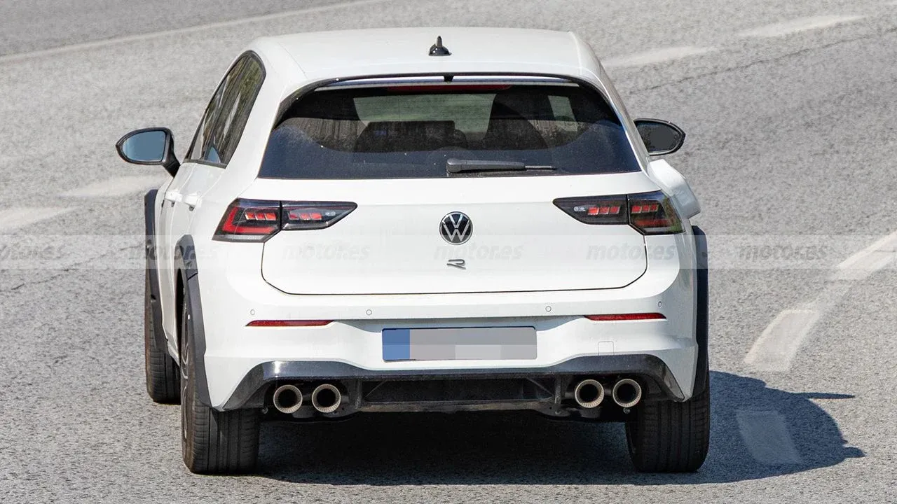 Volkswagen T-Roc R - testovací automobil