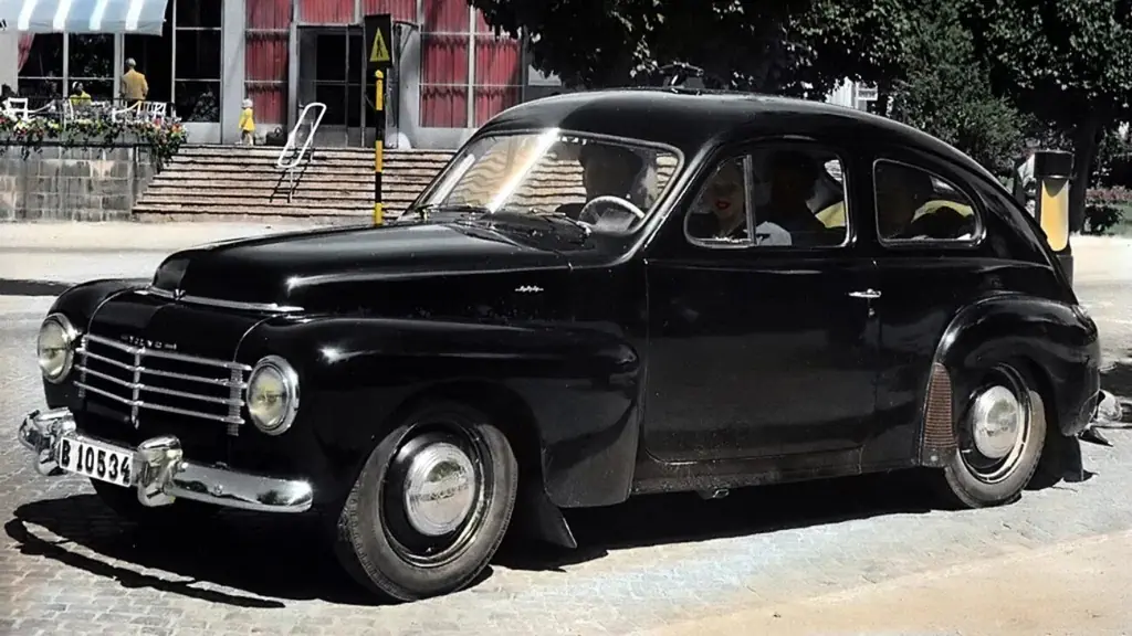 Volvo PV444