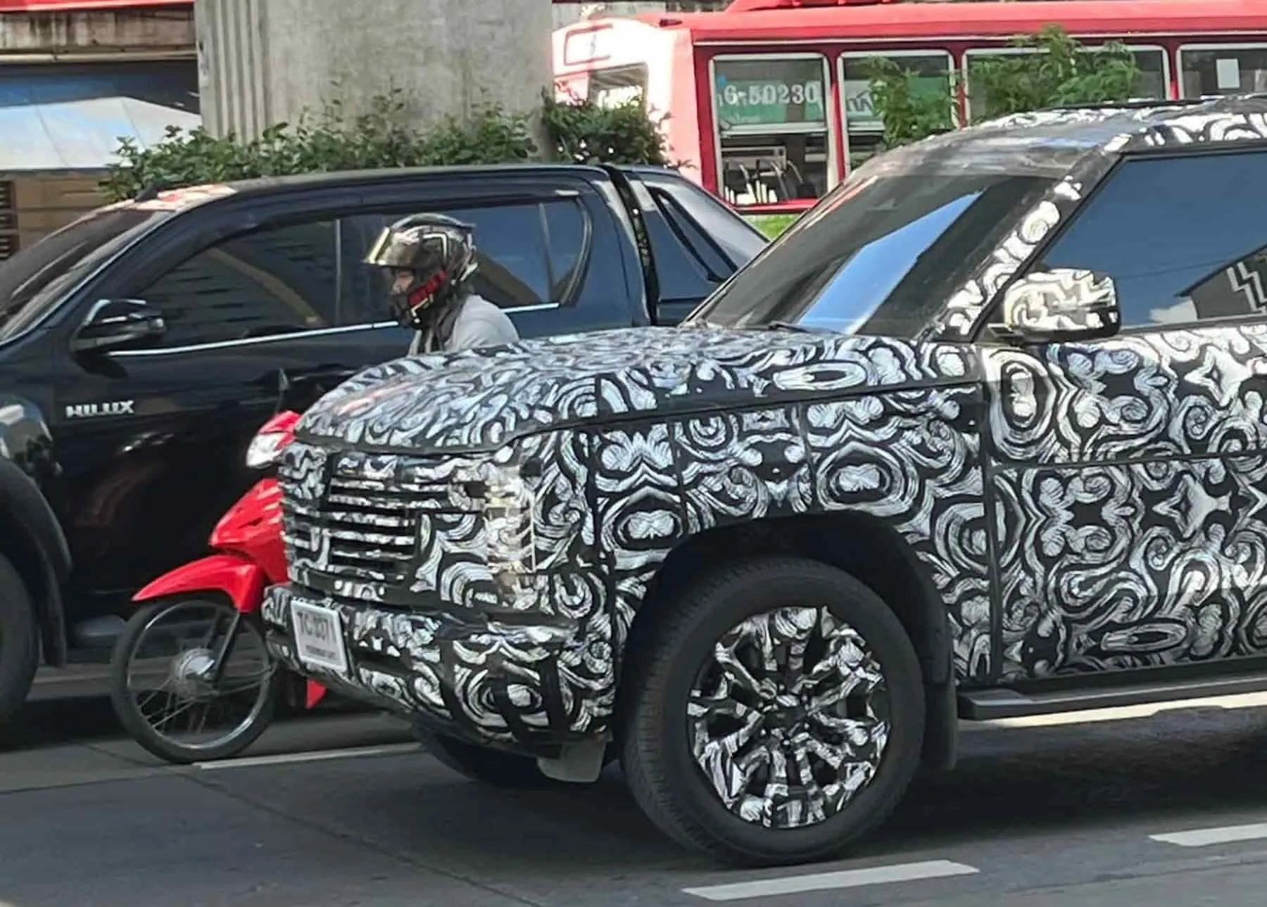 The test prototype of the new Mitsubishi Pajero
