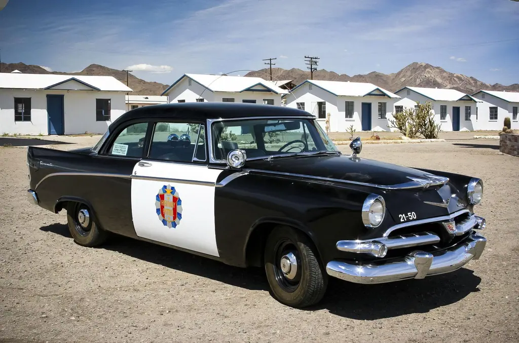 Dodge Coronet 230 Pursuit