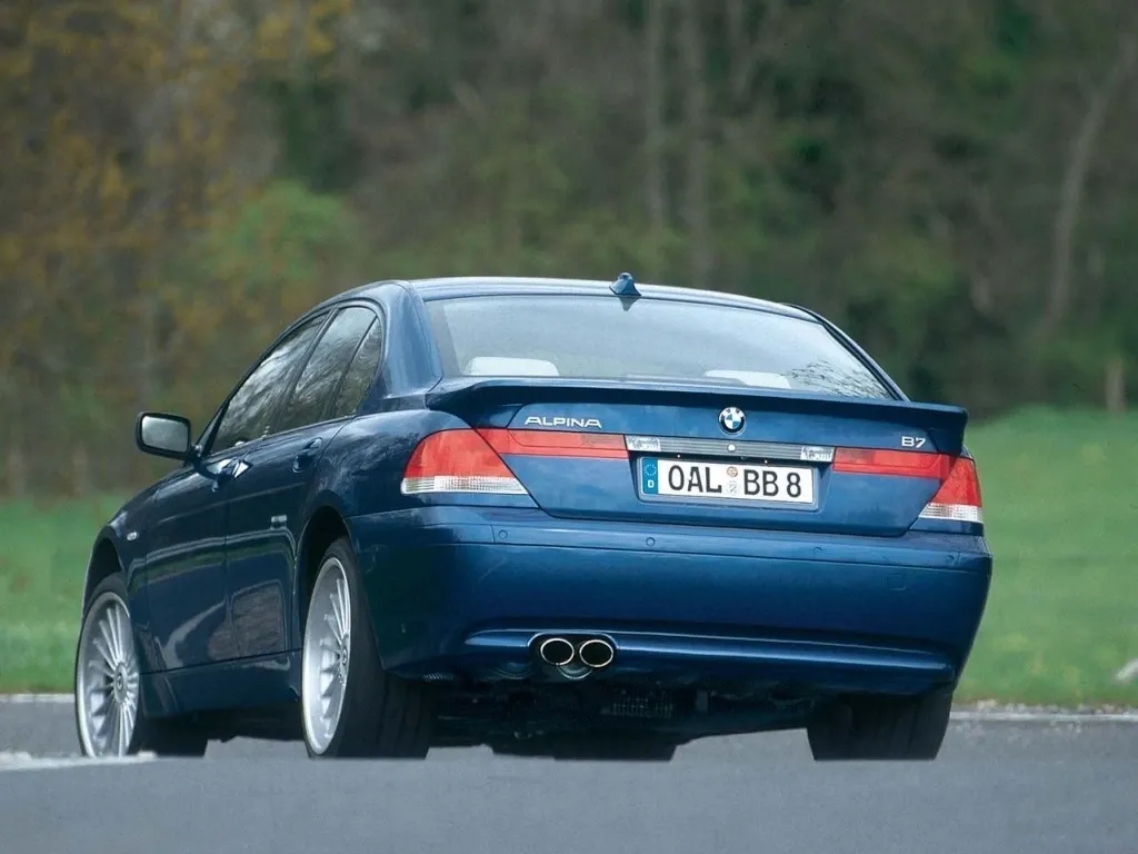 Alpina B7