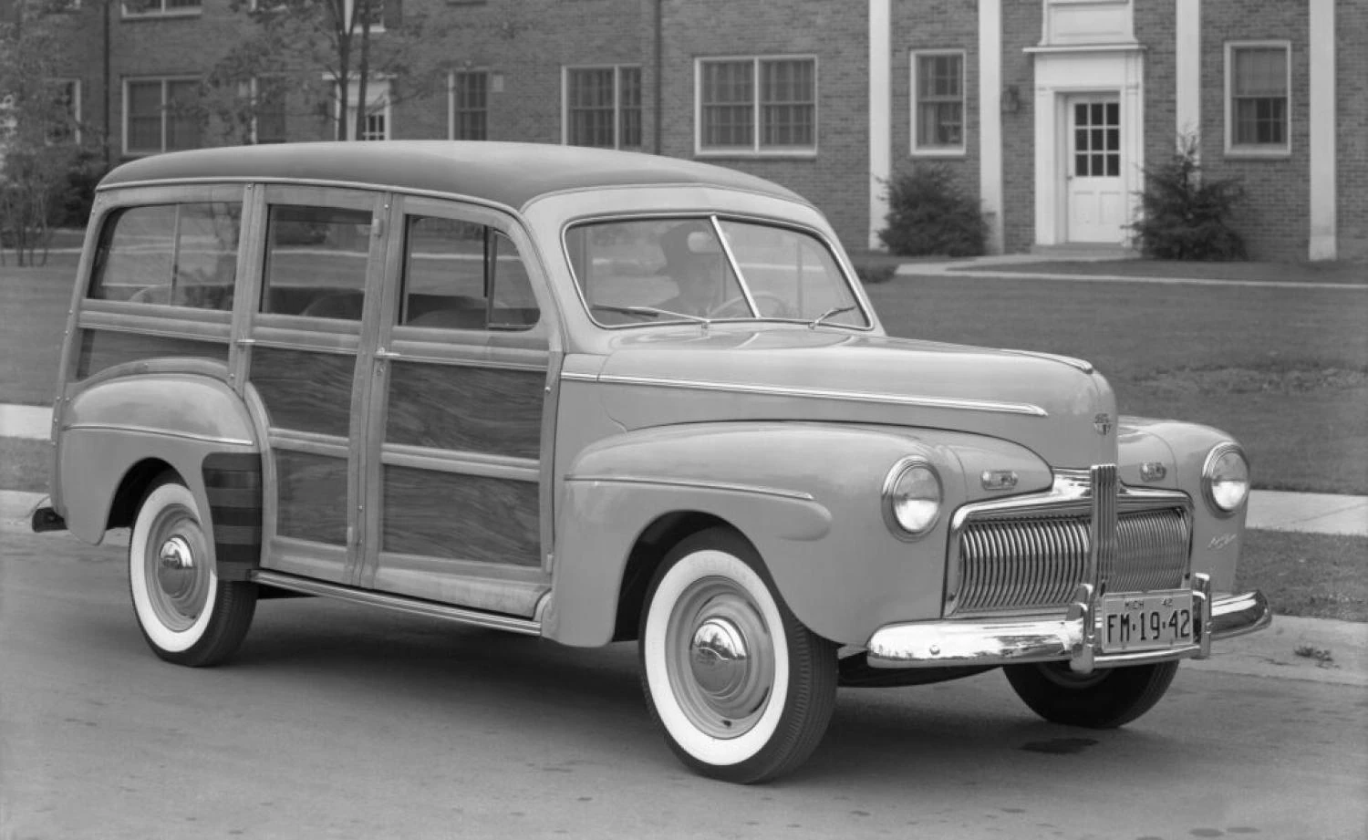 1941 Ford Super Deluxe Woody
