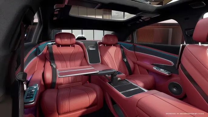Interior del sedán - BYD Yangwang U7