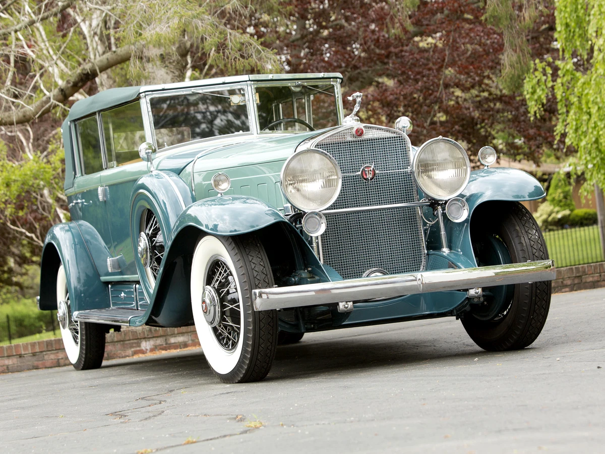 Cadillac V16