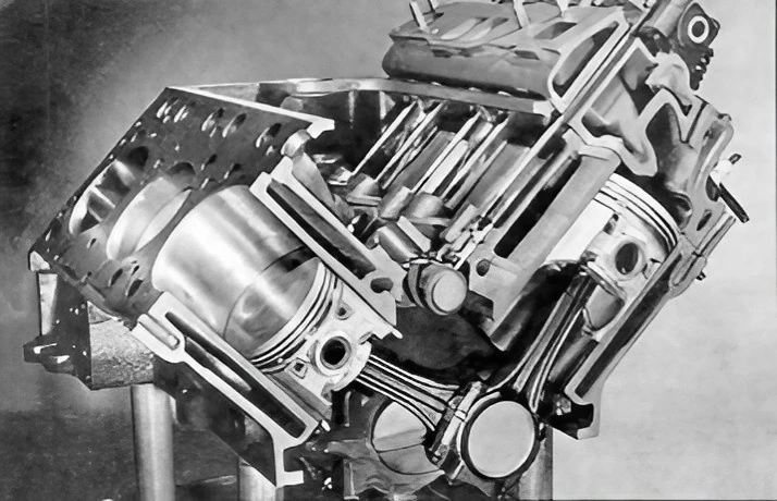 The engine featured a short-stroke design, with a 3.74-inch bore and a 3.44-inch stroke