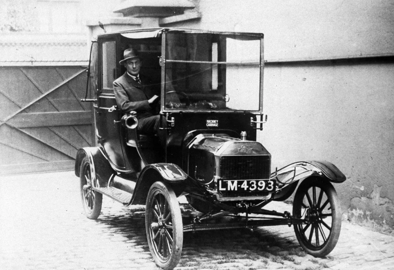 Ford Model T had high ground clearance and could drive on any road.
