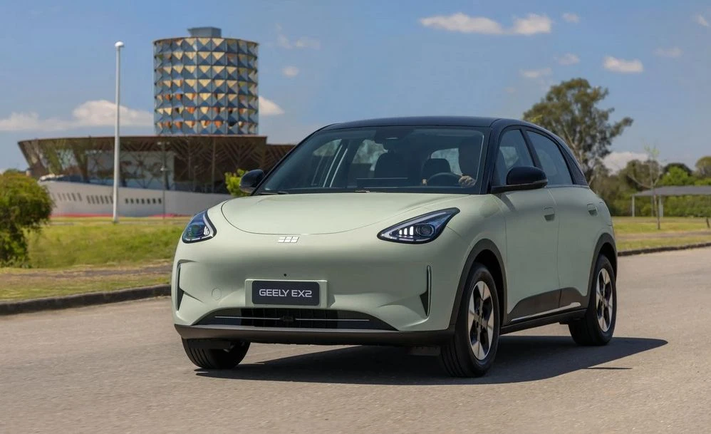 Geely EX2