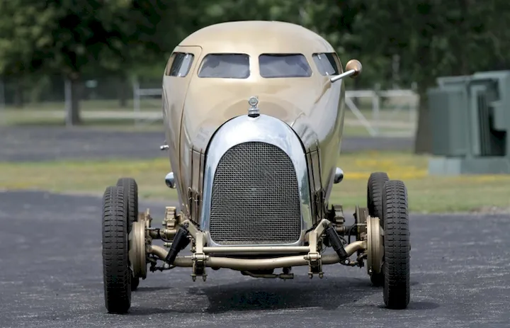 The "Golden Submarine" was tested in a wind tunnel.