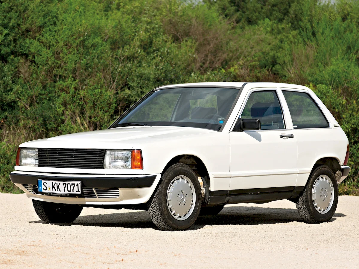 Mercedes-Benz 190E body was designed by the Schulz-Automobile coachbuilding company.
