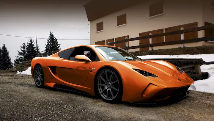 The Vencer Sarthe, a car with a carbon fiber body.
