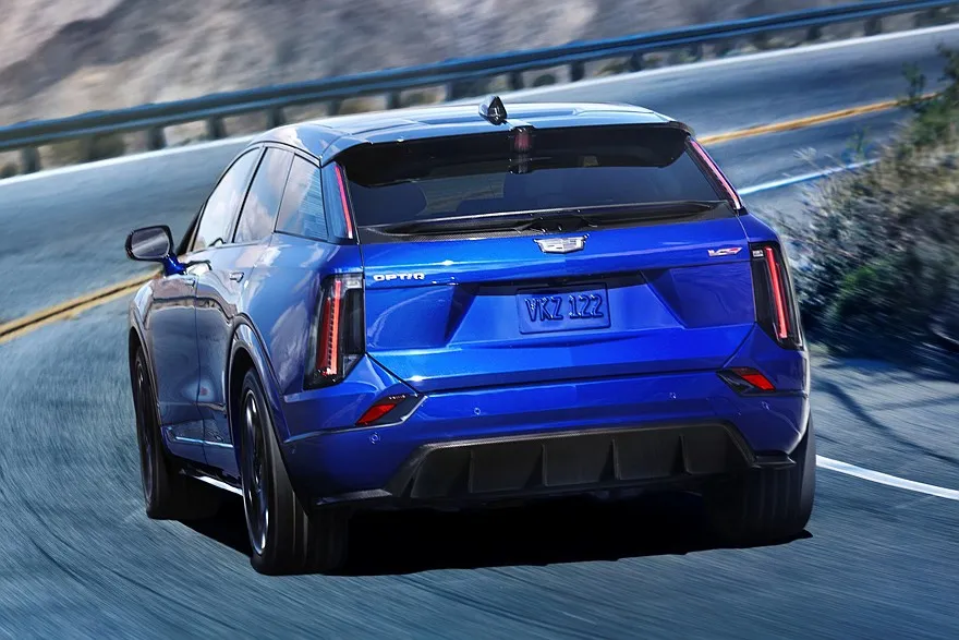 electric crossover Cadillac Optiq-V