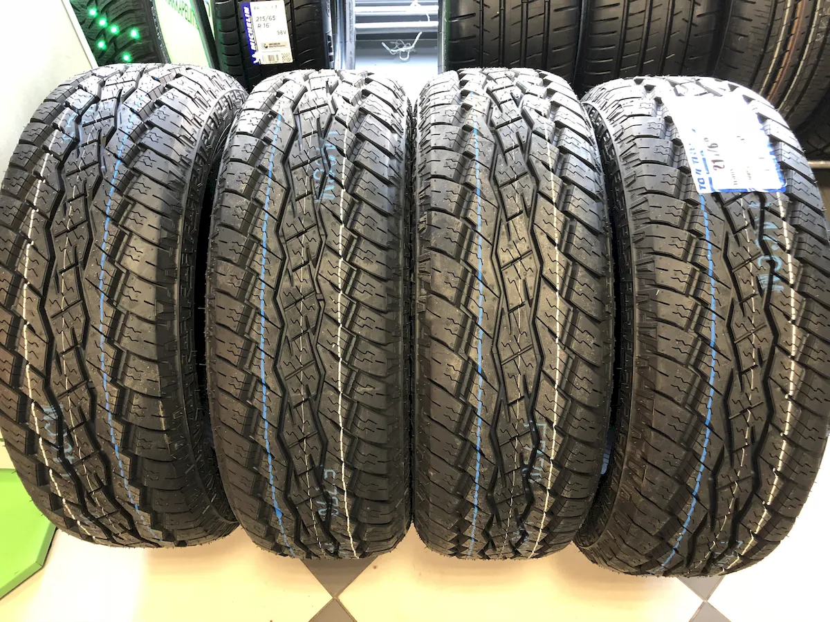 Open Country A/T III