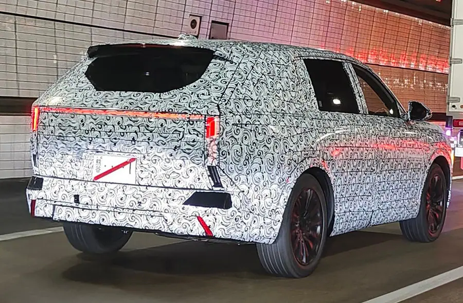 Honda Avancier prototype undergoing road testing