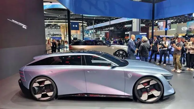 Dongfeng Peugeot and Dongfeng Citro&euml;n Concept 3