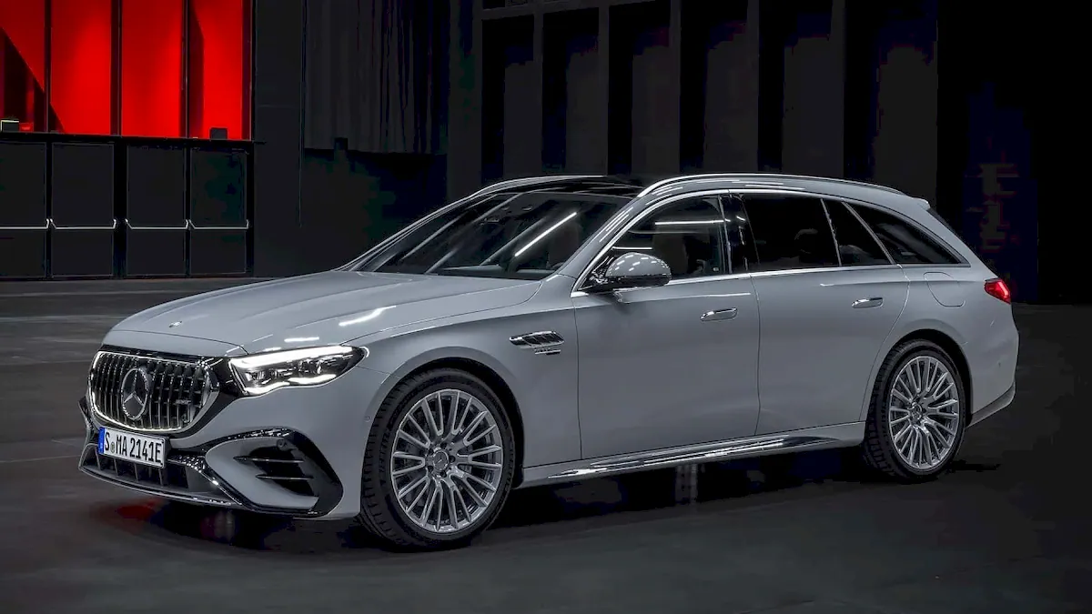 Mercedes-AMG E 53 Hybrid 2025