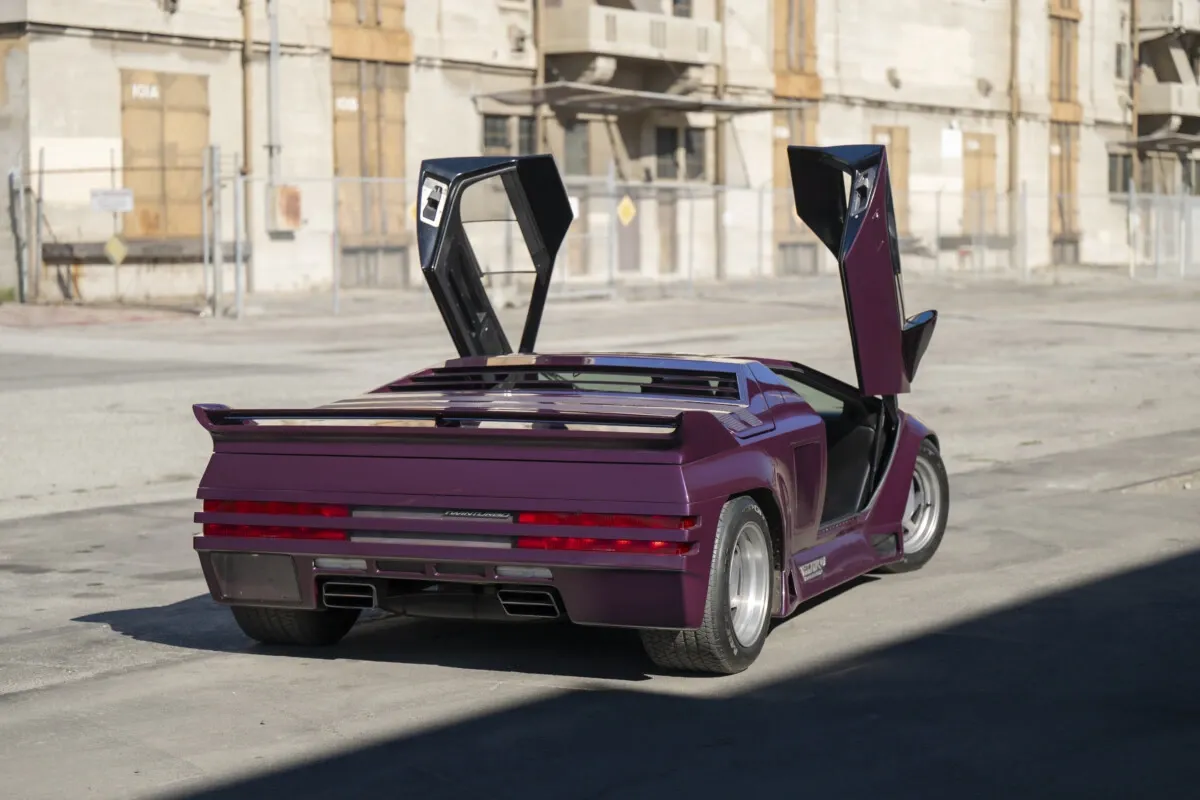 Technical specifications of the Vector W8